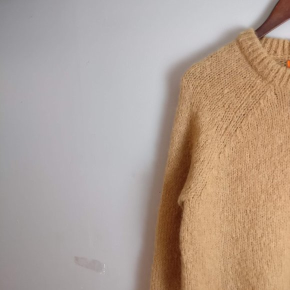 Soft Italian yarn Mohair Wool blend Sweater, Dropped Shoulder Raglan sleeve - Picture 6 of 8